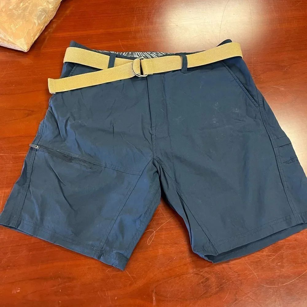 Reel Life Navy Belted Fishing Shorts sz M